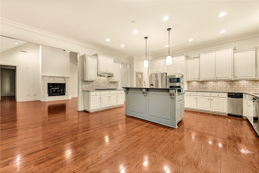 Pinnacle Gardens Sub Rogers - Residential