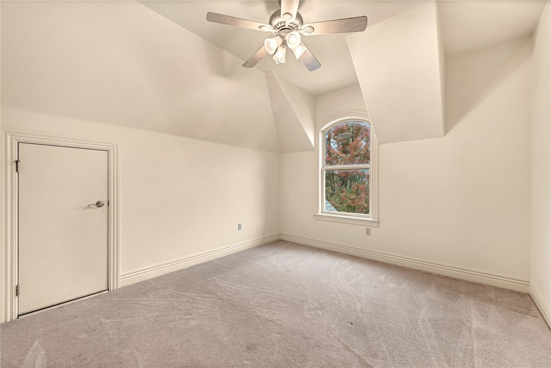 Pinnacle Gardens Sub Rogers - Residential