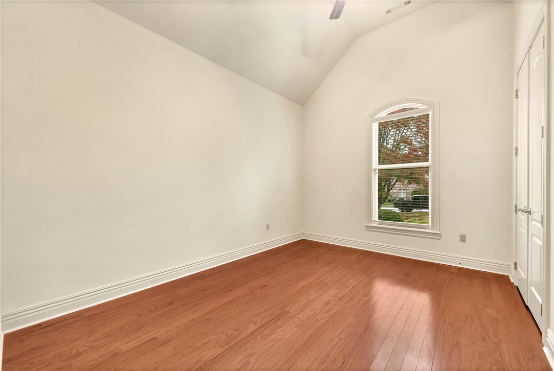 Pinnacle Gardens Sub Rogers - Residential