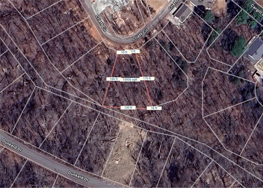 Quiet and secluded Bella Vista building site ready for your home. Build your dream home near Loch Lomond Lake. Plenty of Golf and Country Club amenities right around the corner. Water and electric at street.
