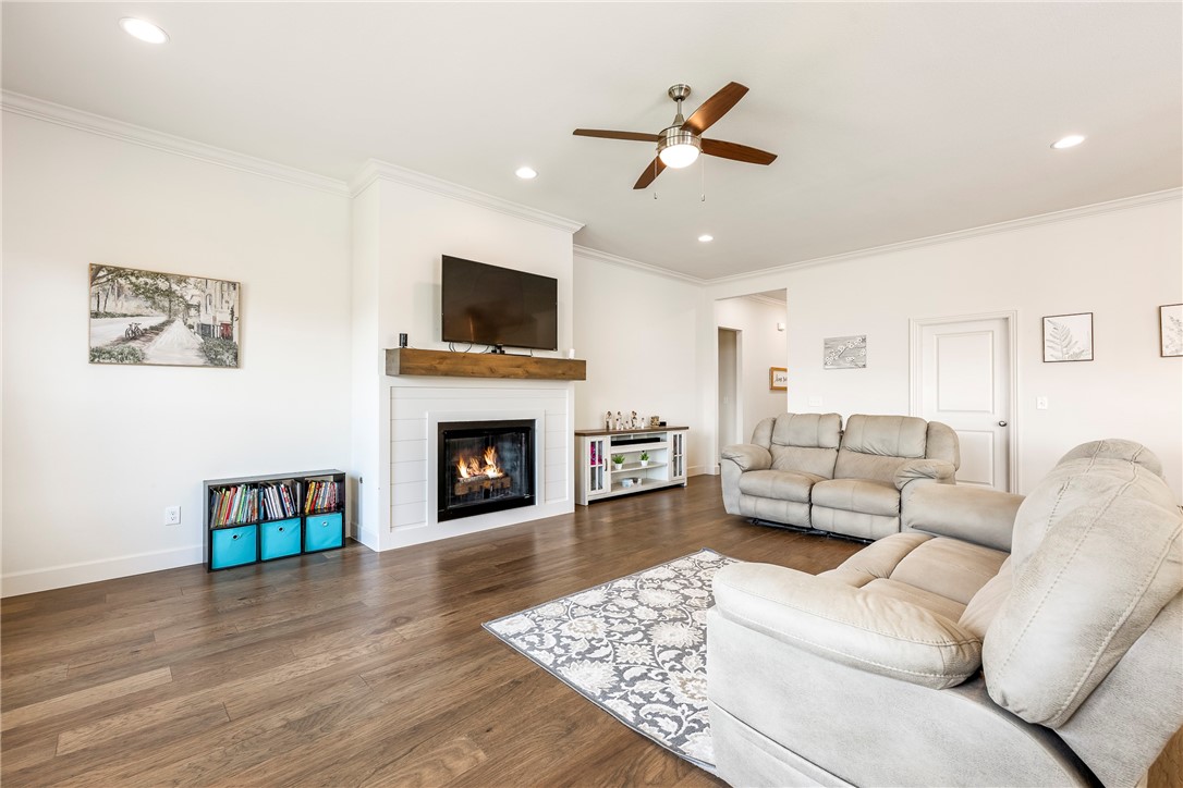 Oakmont - Residential