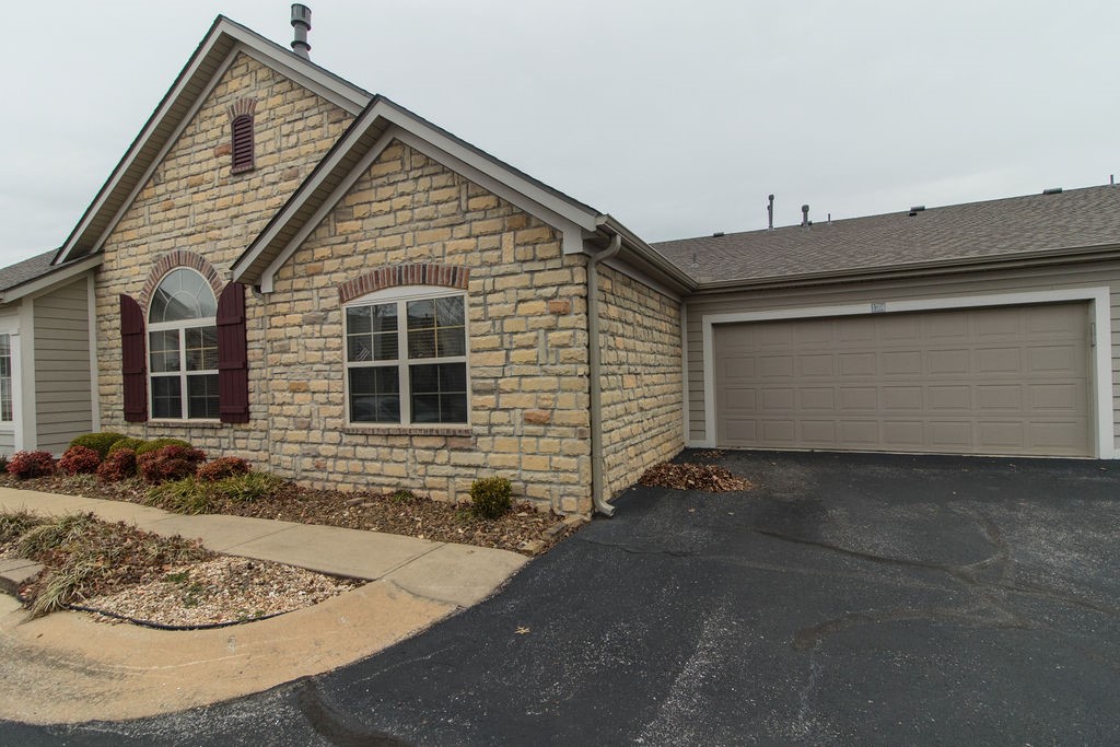 Arbors At Pinnacle Ridge Horiz Prop - Residential