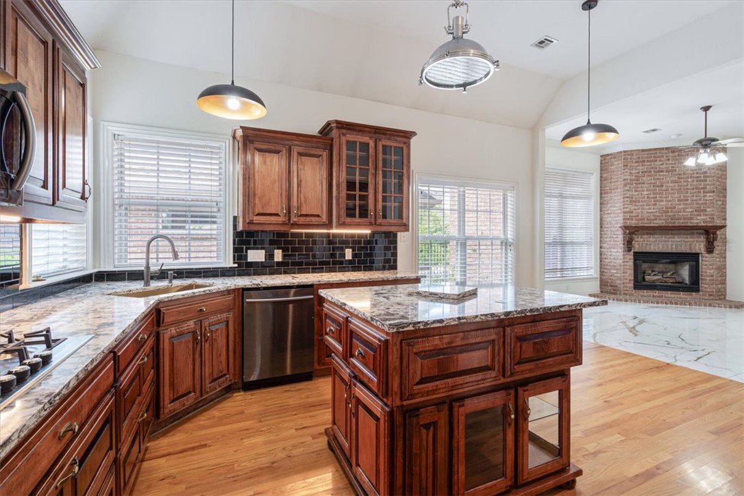 Highland Knolls Ph 5 Rogers - Residential