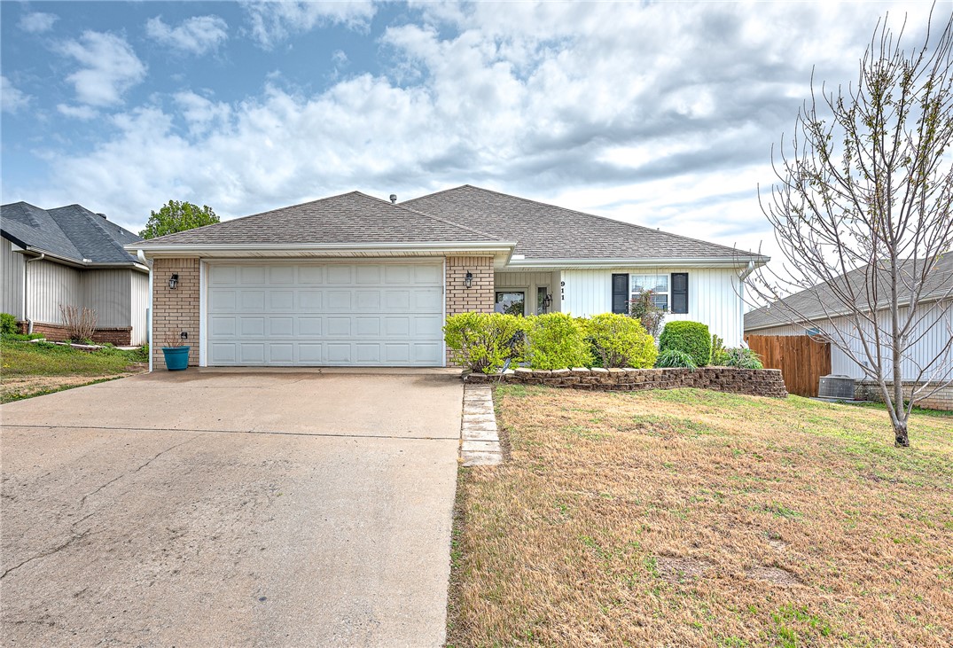 Discover this charming home with striking curb appeal nestled in a prime location! Upon entering, you're welcomed by an open, light-filled floor plan, perfect for both everyday living and entertaining. The kitchen flows into a spacious dining area, and the cozy fireplace adds warmth to the living room. Large windows throughout fill the home with natural light, creating a welcoming atmosphere.
The master suite offers a serene retreat, complete with spacious walk-in closets. Outside, enjoy a covered patio and a spacious backyard, ideal for relaxing, gardening, or outdoor activities. Located just 3 miles from downtown Bentonville and a mile from Walmart, this home offers easy access to dining, shopping, parks, museums, and biking trails. Don't miss this opportunity to live in a vibrant community with modern convenience! Schedule a showing today!
