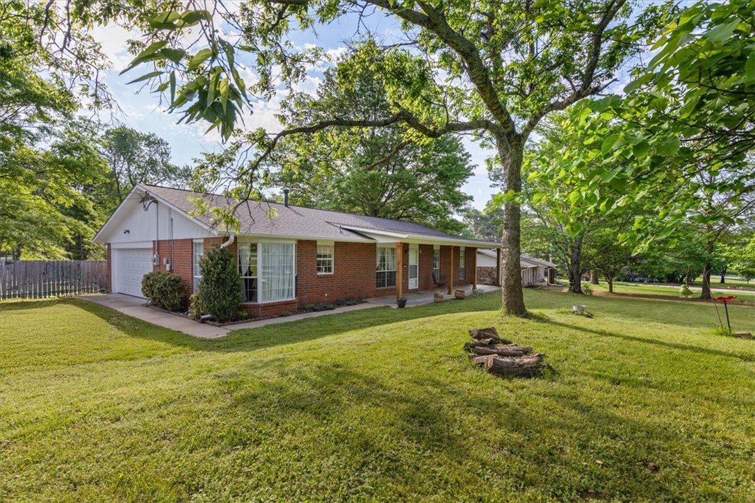 Oakland Meadows - Residential