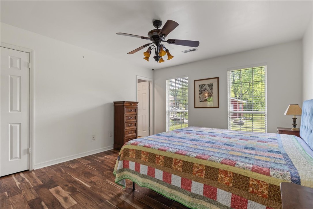 Oakland Meadows - Residential