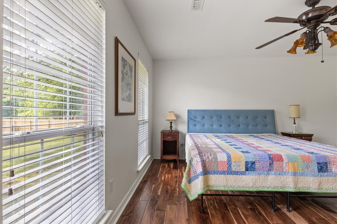 Oakland Meadows - Residential