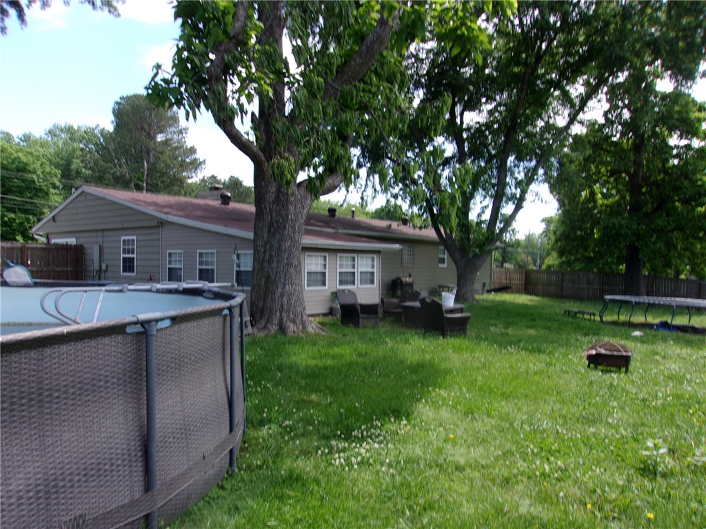 Elkins Outlots - Residential