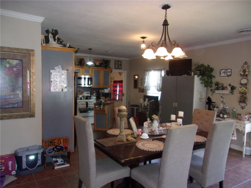 Elkins Outlots - Residential