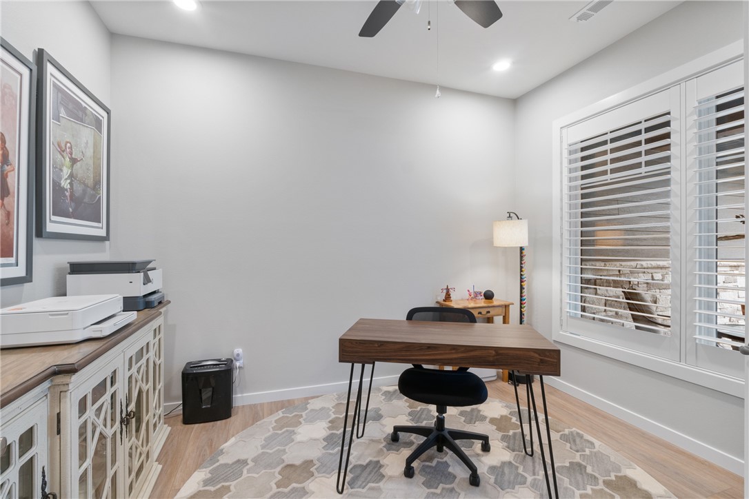 Unit 119 Holiday Island - Residential
