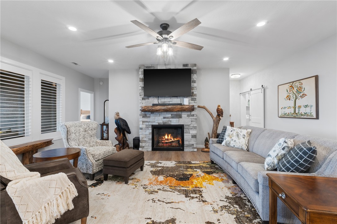Unit 119 Holiday Island - Residential
