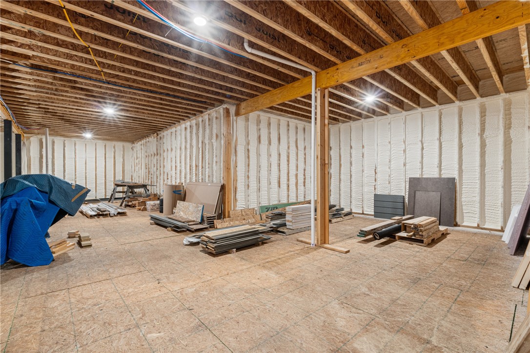 Unit 119 Holiday Island - Residential