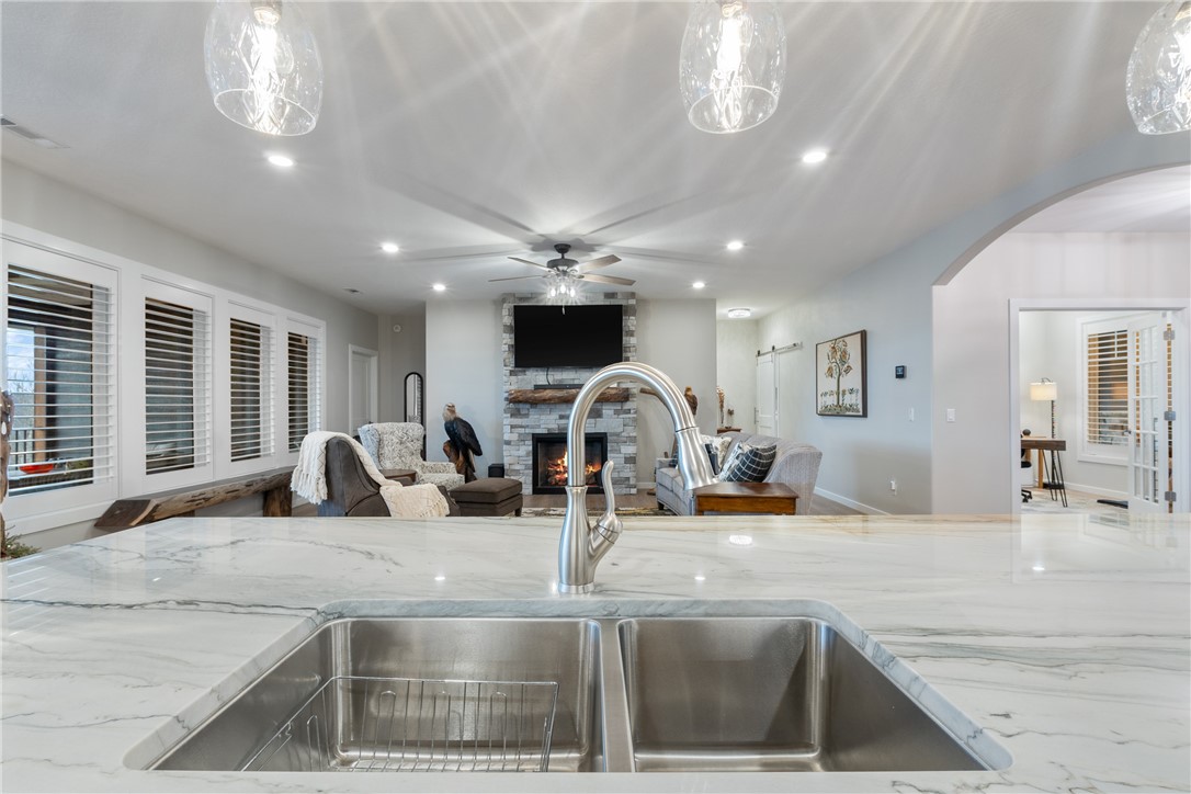 Unit 119 Holiday Island - Residential