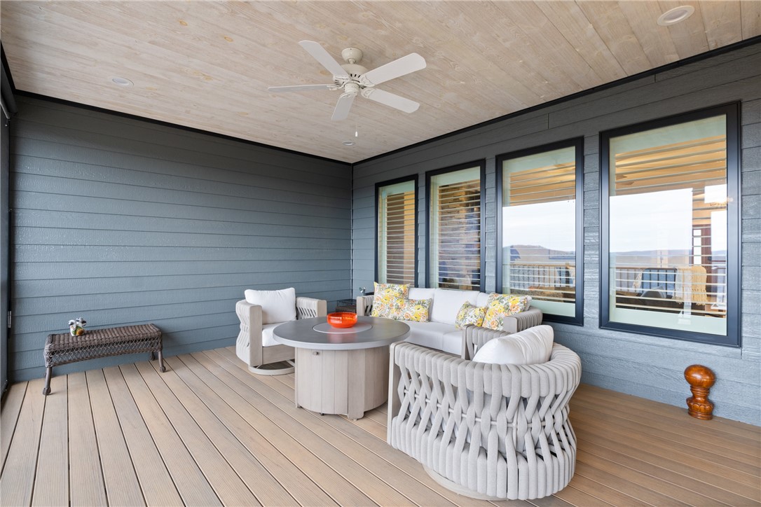 Unit 119 Holiday Island - Residential