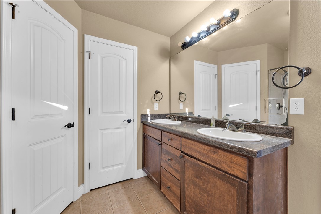 Meadow Wood - Residential