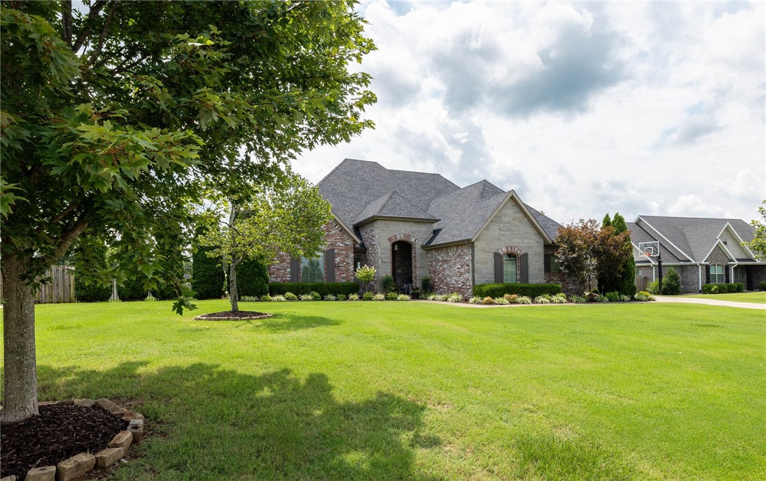 Waterford Estates At Hissom Ranch - Residential