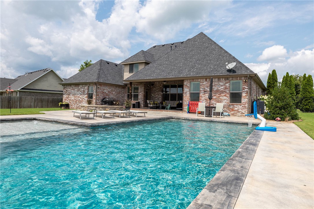 Waterford Estates At Hissom Ranch - Residential