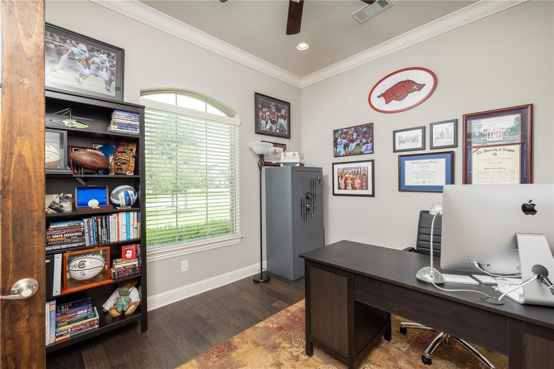 Waterford Estates At Hissom Ranch - Residential