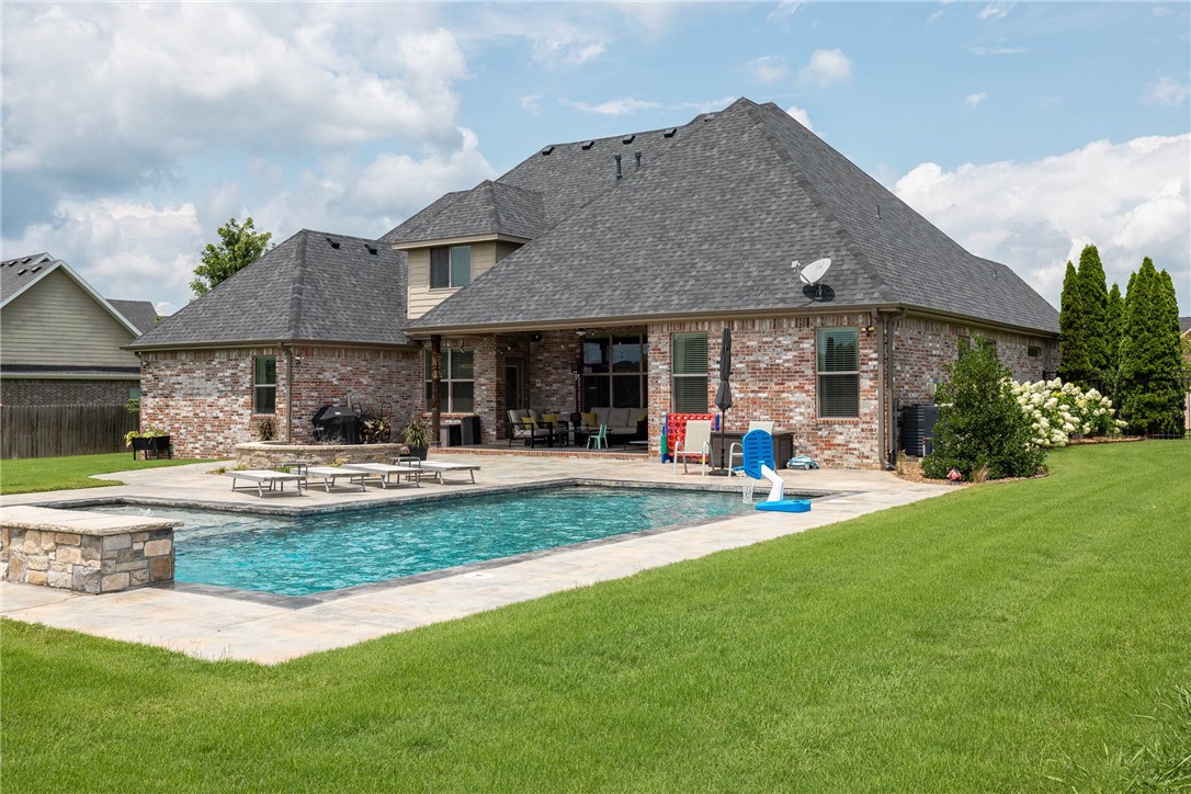 Waterford Estates At Hissom Ranch - Residential