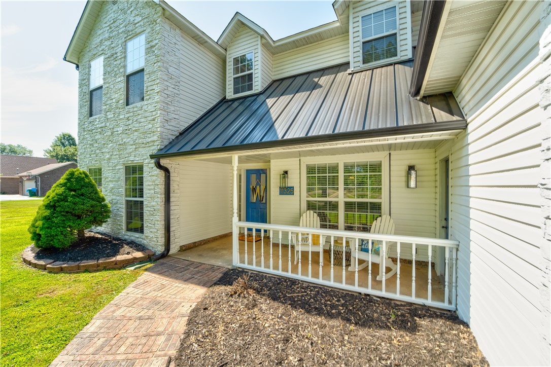 This 5 bedroom, 4 bath property is one of a kind and modernized to suit anyone looking for the perfect family home. You will love the guest suite that has exterior access. The guest space has its own kitchen, living area, and bedroom for anyone needing to host long term. The built-out office upstairs is perfect for anyone needing a private space to work from home. This property is designed as the perfect hosting space — the open layout in the kitchen flows into the family room and the backyard has an amazing space with a pool that is in fantastic shape. With the backyard having a setting next to none and being such a short distance from Farmington high school, this home is perfect for you and your family.