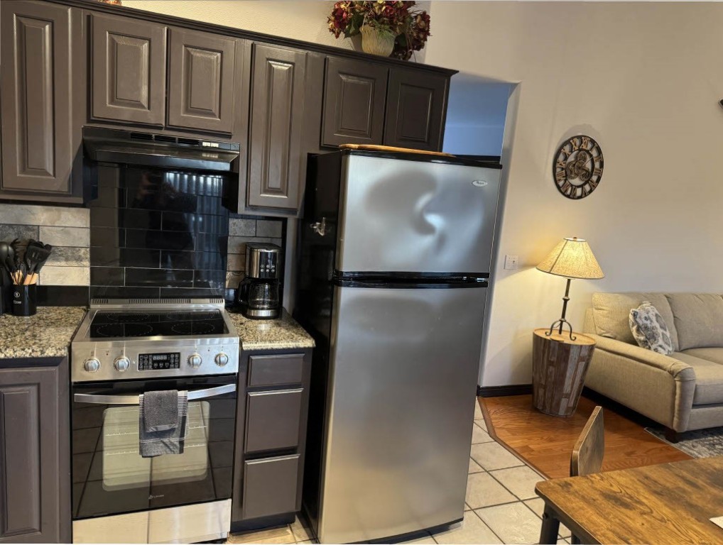 Unit 10 Holiday Island - Residential