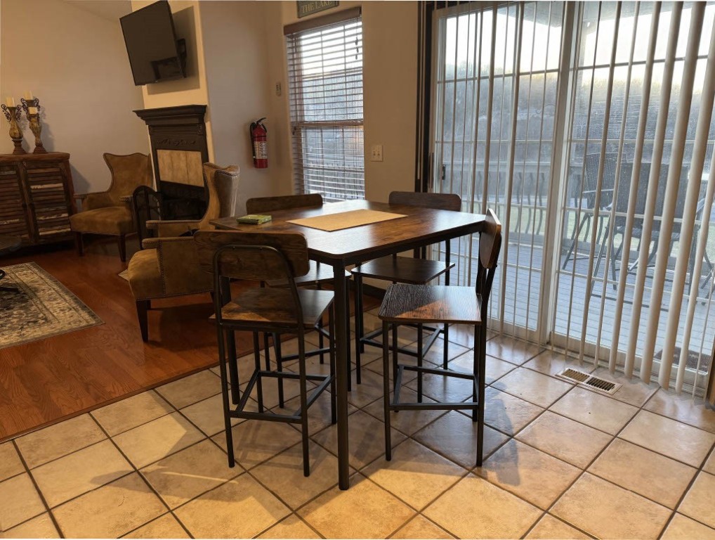 Unit 10 Holiday Island - Residential