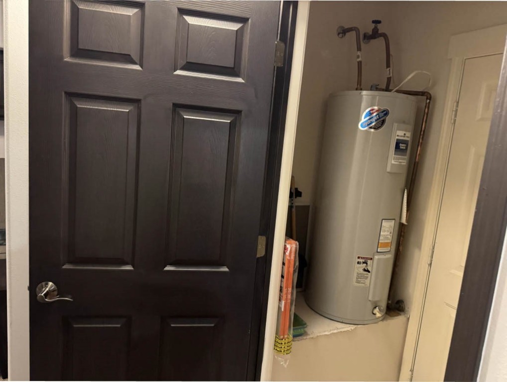 Unit 10 Holiday Island - Residential