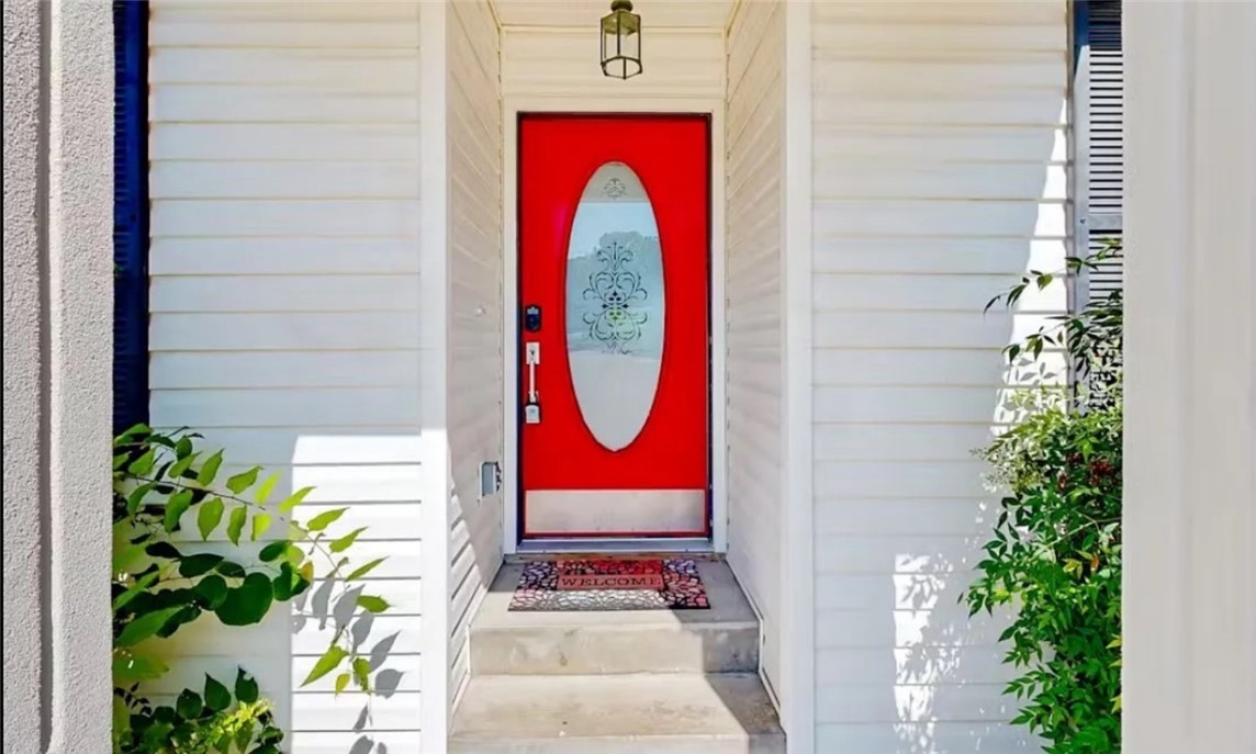 Unit 10 Holiday Island - Residential