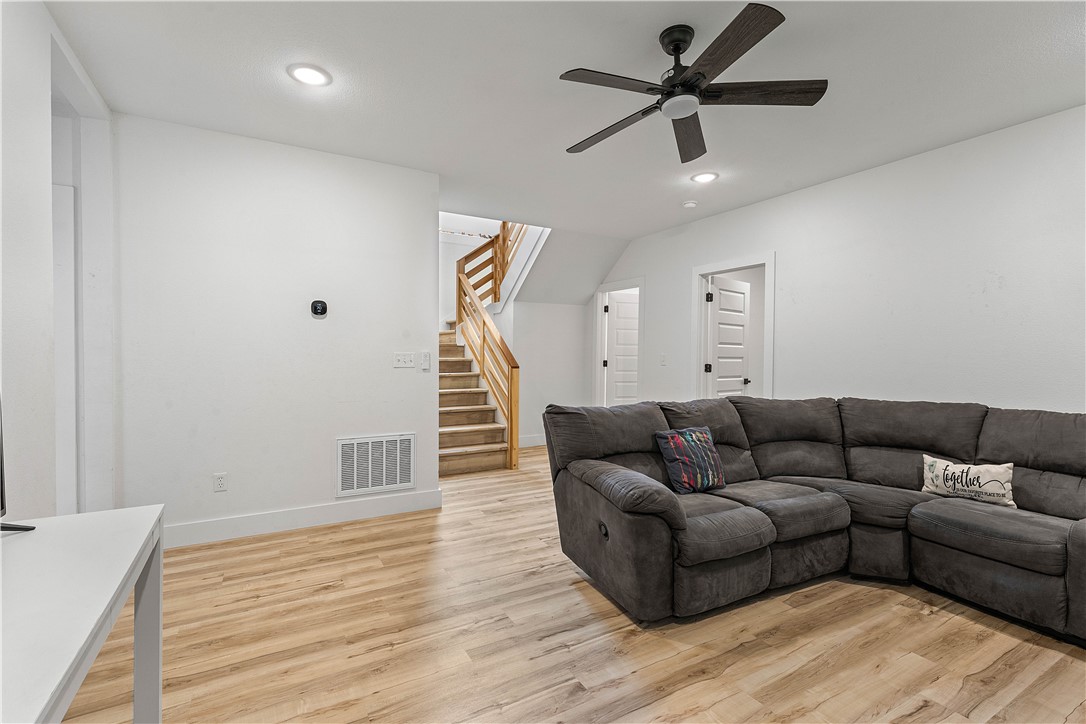 SUGAR CREEK RES CMNTY PH I-PEA RIDGE - Residential