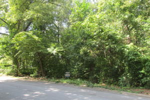 Woodcoroft Phase 111 and Thickery St. is as pretty as it gets in this part of the country. See for yourself.