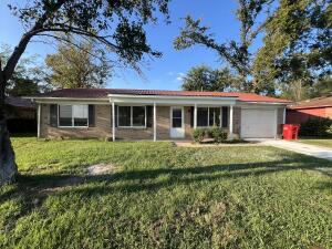 Check out this updated home that is close to everything- the school, Walmart and restaurants! Home features new floors, new paint, new fixtures and windows, new kitchen cabinets and even the AC unit is new! Enjoy those bonfires and summer cookouts in the fenced in backyard! You have to take a look for yourself. Don't miss out!