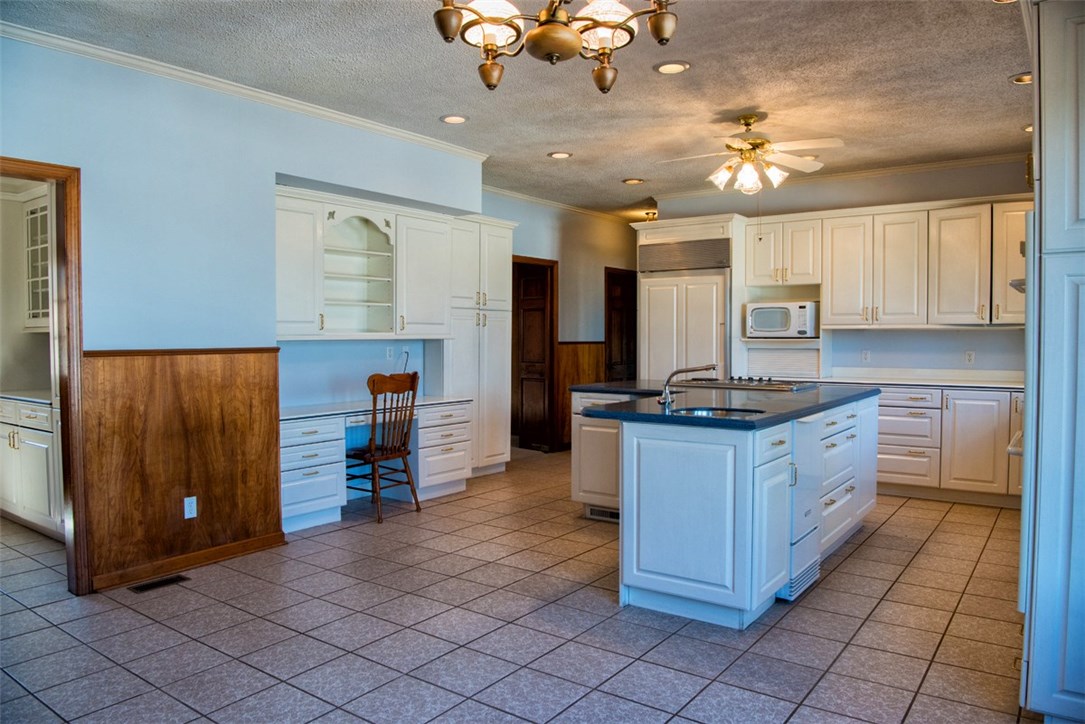 Sherwood Forest Estates - Residential