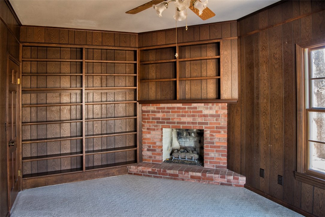 Sherwood Forest Estates - Residential