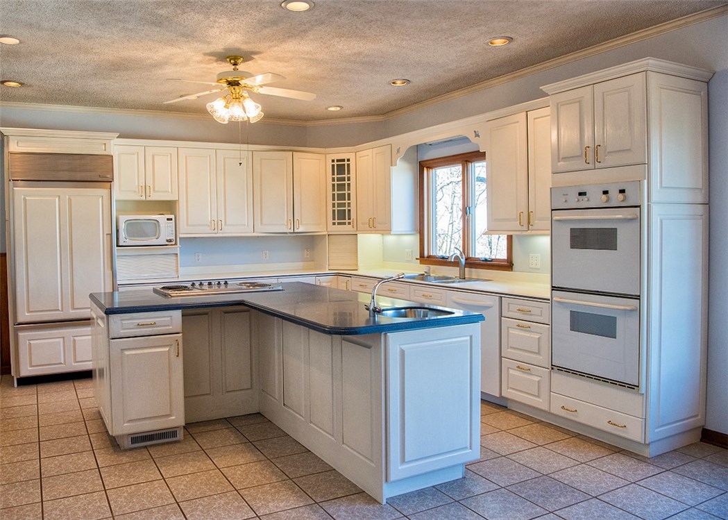 Sherwood Forest Estates - Residential