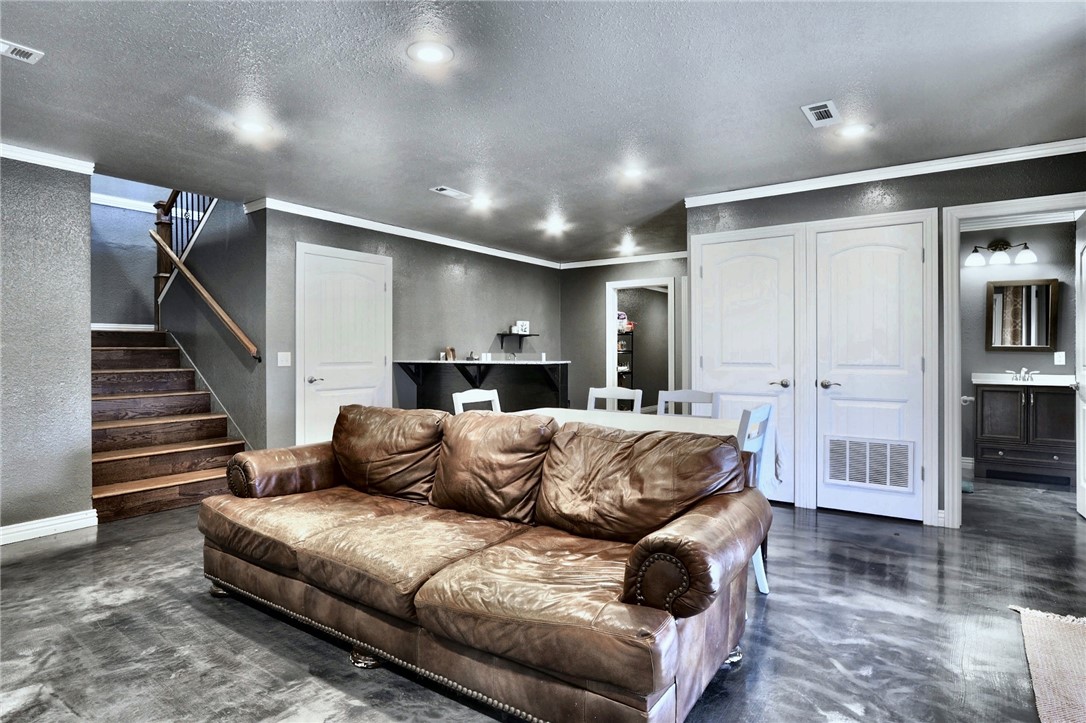 Outback Sub - Residential