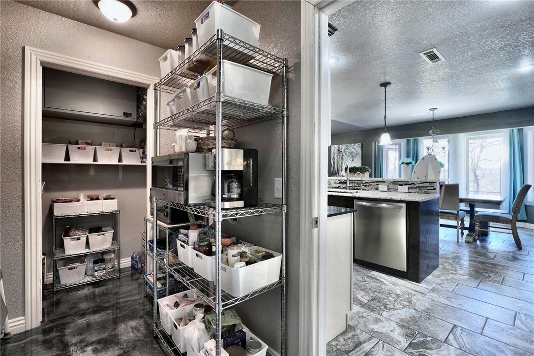 Outback Sub - Residential