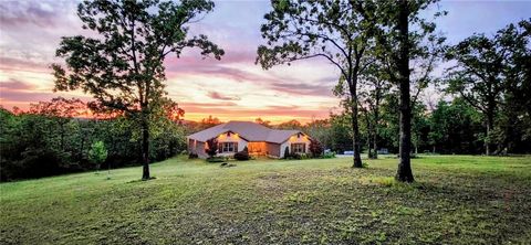 167 Madison 6093 Huntsville AR 72740