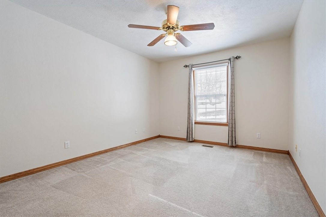 Unit 8 Holiday Island - Residential