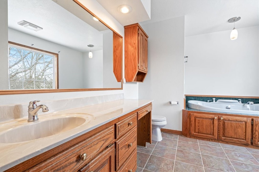 Unit 8 Holiday Island - Residential