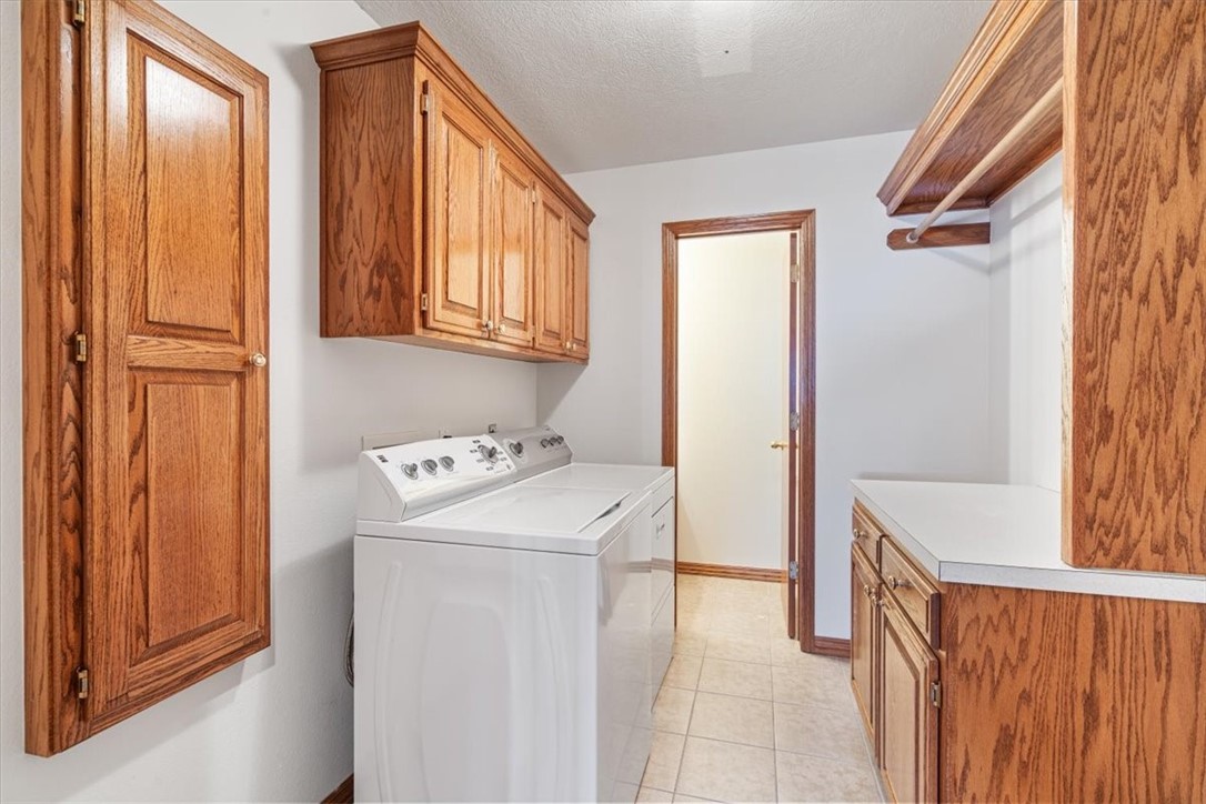 Unit 8 Holiday Island - Residential