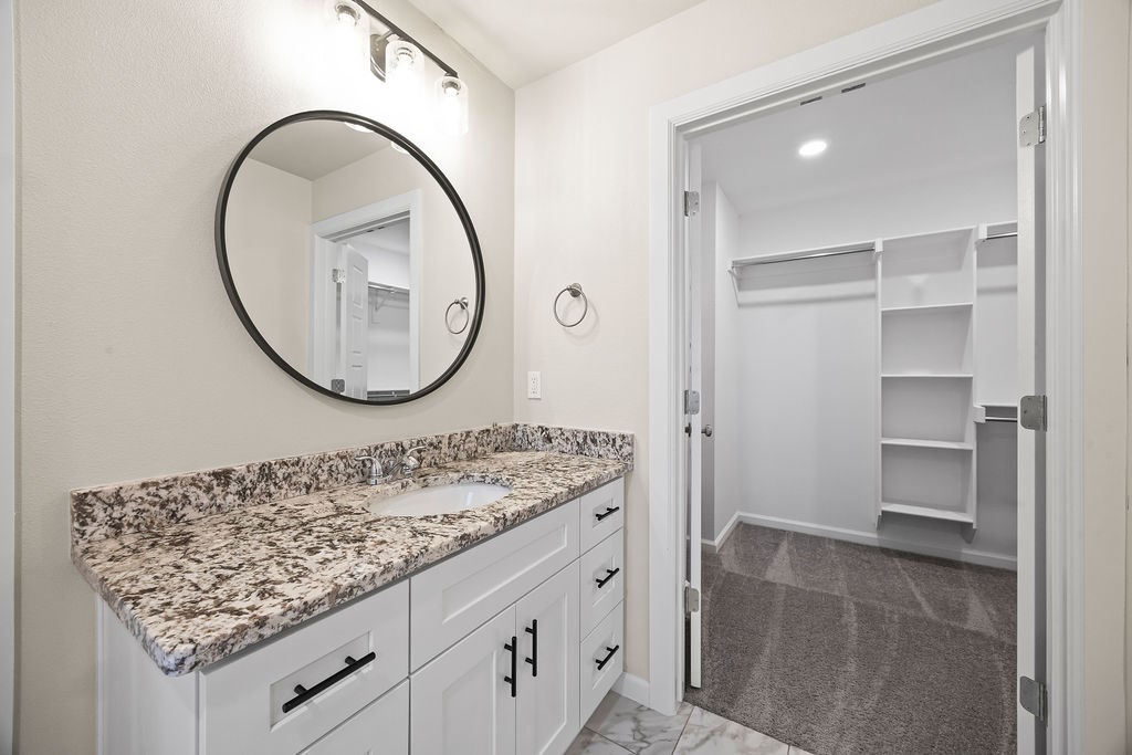 Groves Neighborhood Ph Ii, The Rogers - Residential Lease