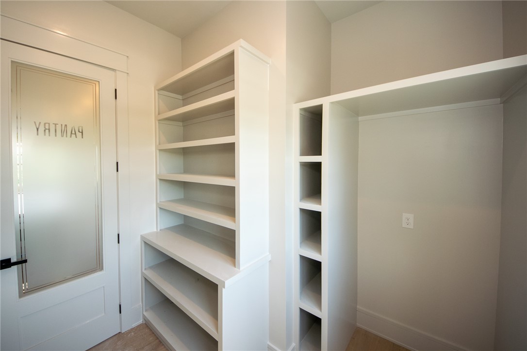 10-18-32 Rural - Residential