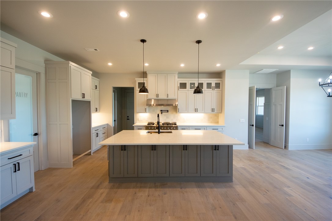 10-18-32 Rural - Residential