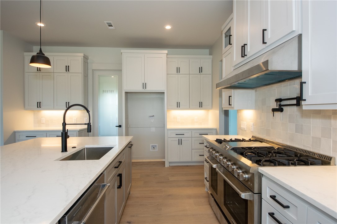 10-18-32 Rural - Residential