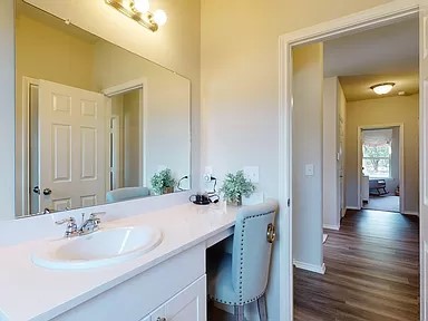 WALNUT HILL SUB PH IV-PEA RIDGE - Residential