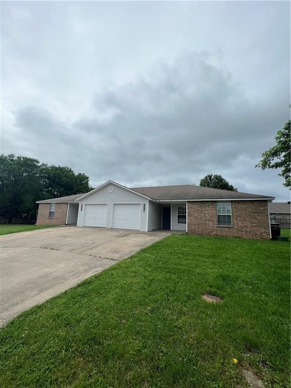 Freshly remodeled duplex (3 bedrooms, 2 bathrooms, 1 car garage per side) with brand new flooring, paint, counter tops, refinished cabinets, and new lighting & plumbing fixtures throughout. Brand new kitchen appliances including refrigerators. Washer/dryer hookups. Conveniently located just under 2 miles from I-49 and only 3 miles to the UofA. Close to bus routes, trails, schools, shopping, restaurants, and all amenities Fayetteville.