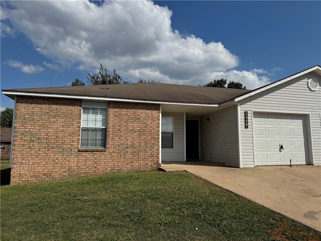 Freshly remodeled duplex (3 bedrooms, 2 bathrooms, 1 car garage per side) with brand new flooring, paint, counter tops, refinished cabinets, and new lighting & plumbing fixtures throughout. Brand new kitchen appliances including refrigerators. Washer/dryer hookups. Conveniently located just under 2 miles from I-49 and only 3 miles to the UofA. Close to bus routes, trails, schools, shopping, restaurants, and all amenities Fayetteville.