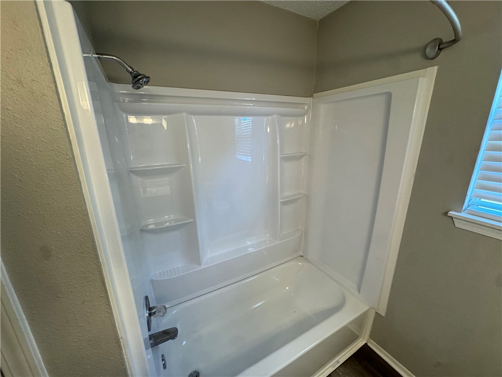Northwest Acres - Residential Lease
