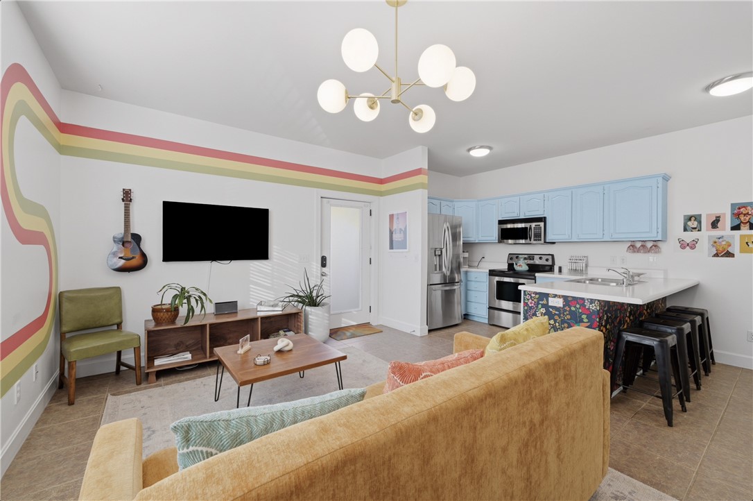 Mullis Apts Hpr - Residential