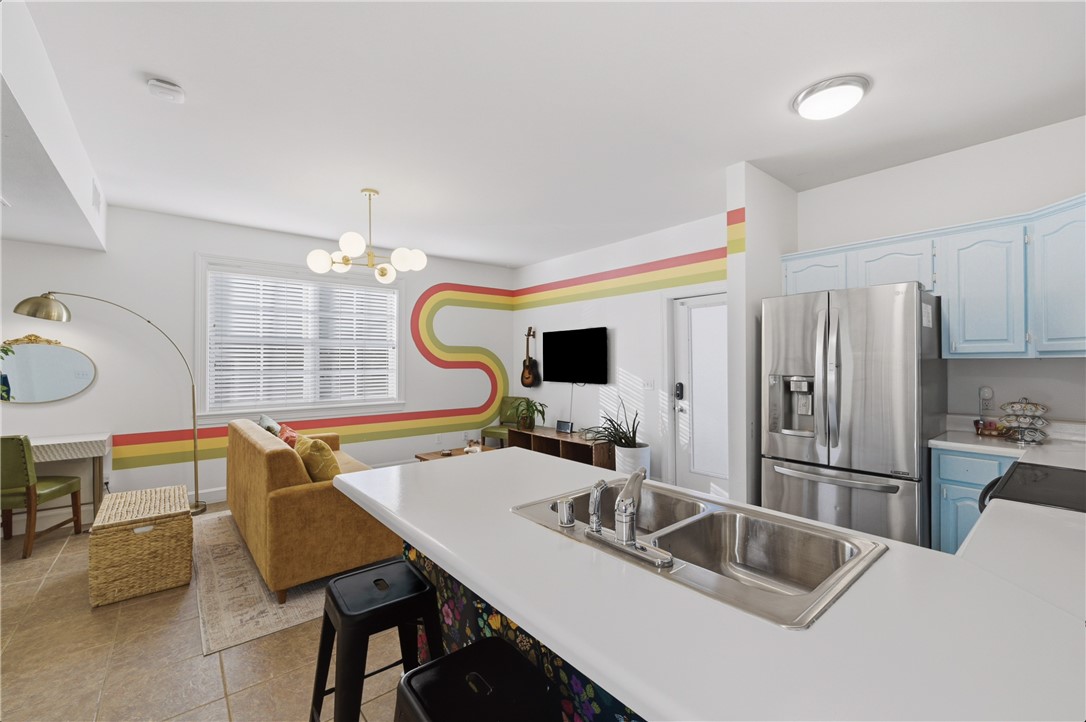 Mullis Apts Hpr - Residential